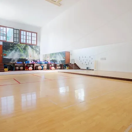 Apartment Sports And Sea 4